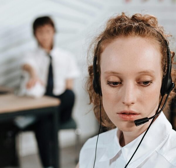 tech support contact information